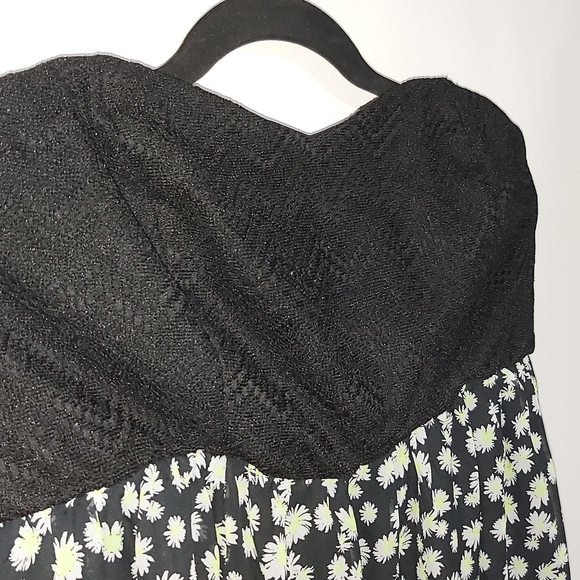 Black hi-low dress - Picture 2 of 4